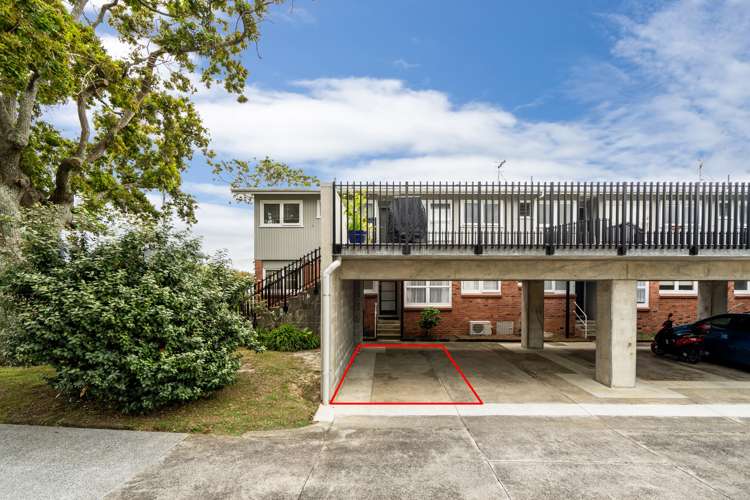 1/221 Hurstmere Road Takapuna_9