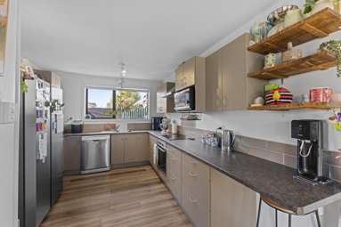 4 Aurora Street_3
