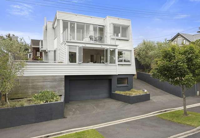Prime Maori Hill executive living