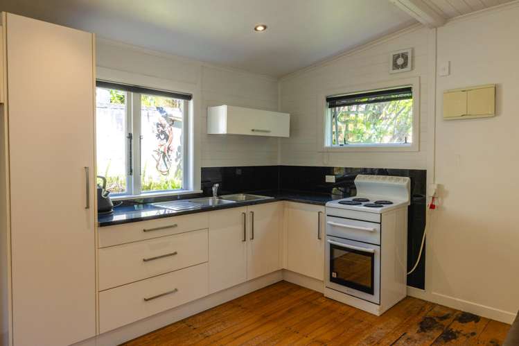 2 Te Toki Road Palm Beach_8