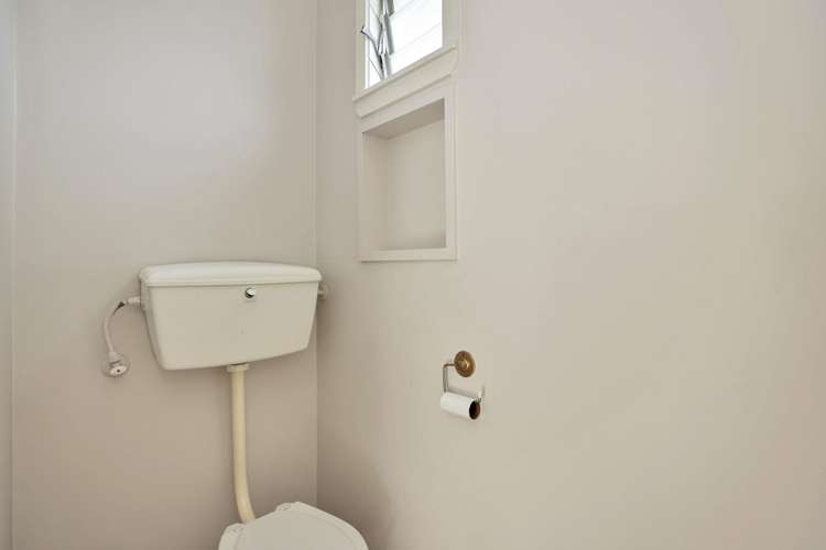 117 Creek Road Allenton_28