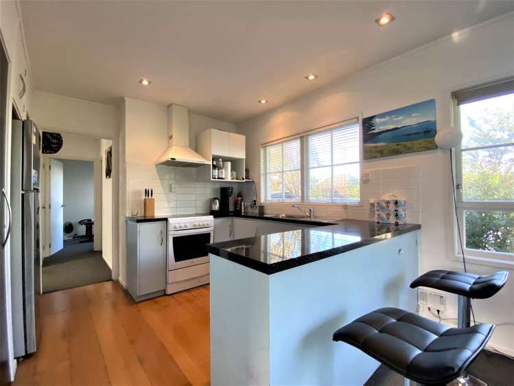 3/220 East Coast Road Forrest Hill_5