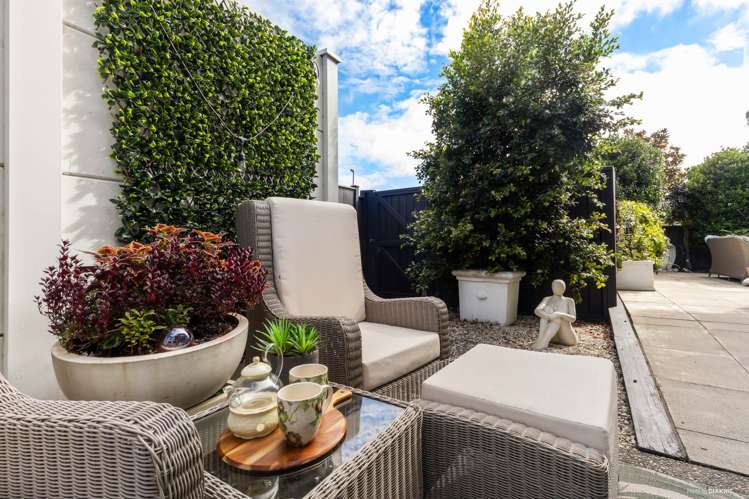 35 Columbia Crescent Beachlands_11