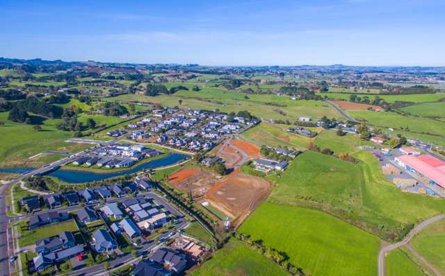 8 Sai Ridge Close Pukekohe_2