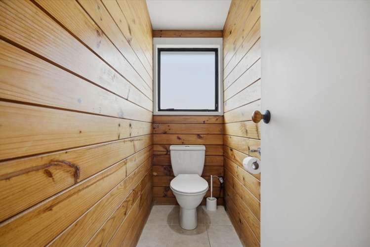 2/7 Glendhu Road Glenfield_14