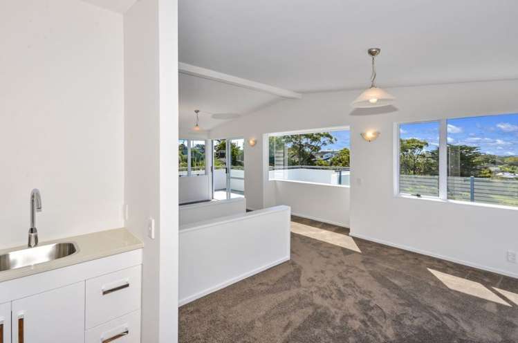 15 Mizpah Road Waiake_15