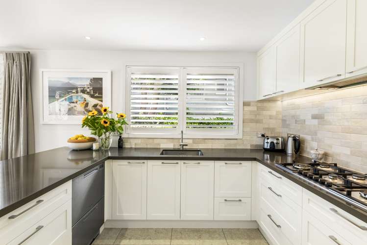 1/245 Tamaki Drive Kohimarama_8