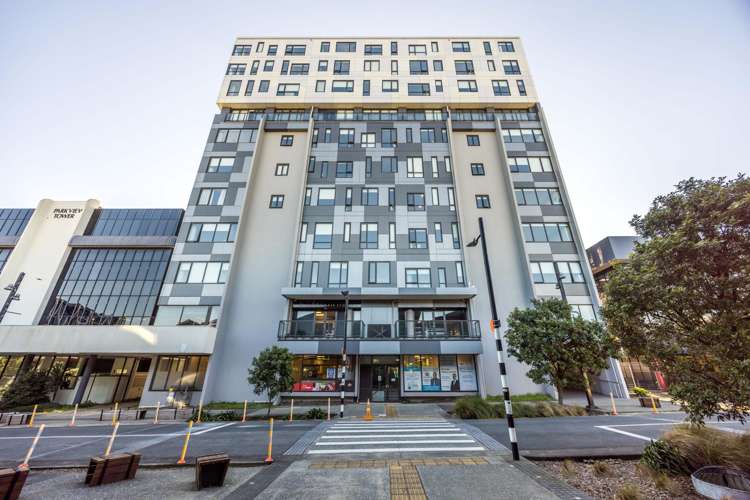 813/17 Putney Way Manukau_18