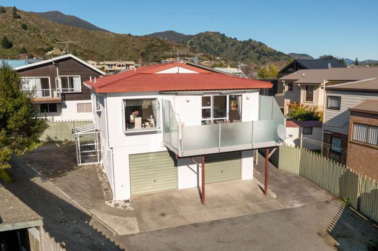 295F Waikawa Road Waikawa_2