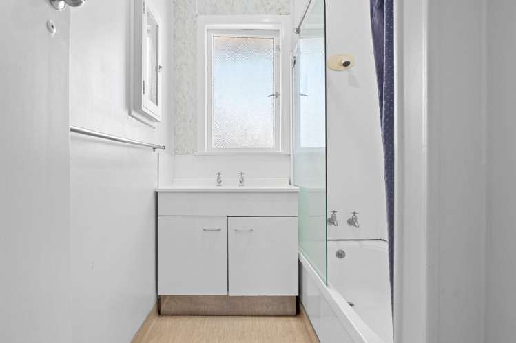 53 Collins Road Melville_15