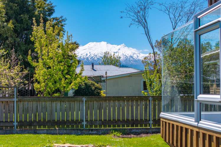 11 Arawa Street Ohakune_24