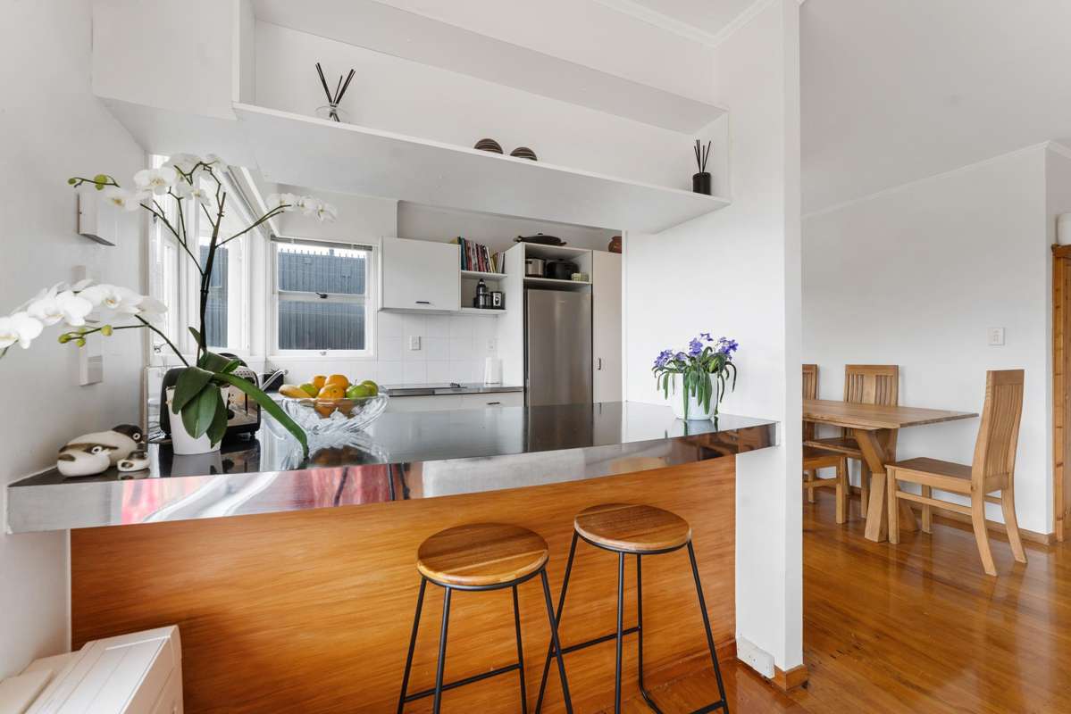 6/35 Kitchener Road_5