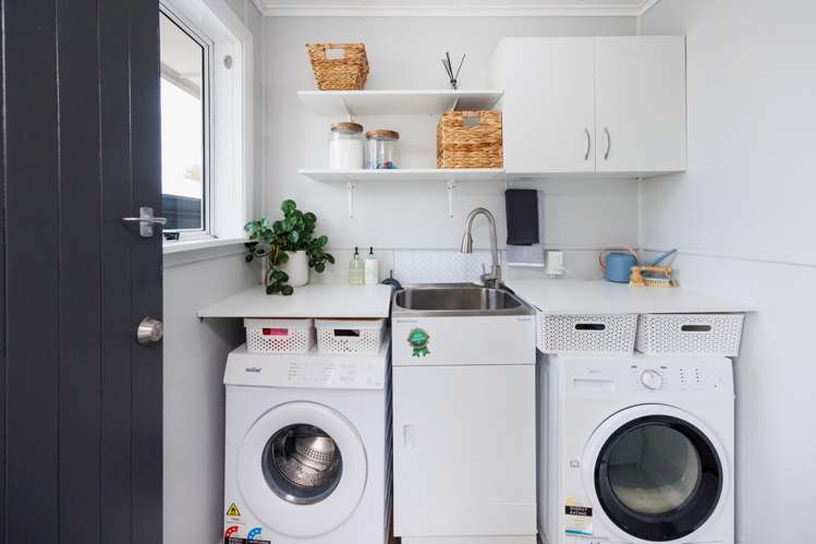 2 Belfast Place Roslyn_11