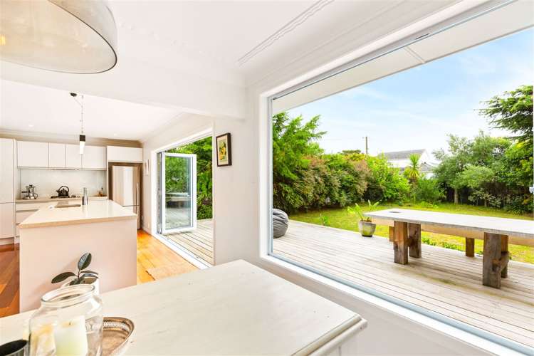 4 Divich Avenue Te Atatu South_5