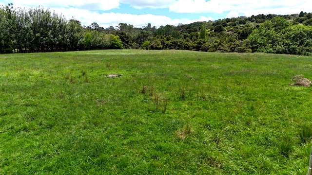 238 Wharehine Road Tauhoa_1