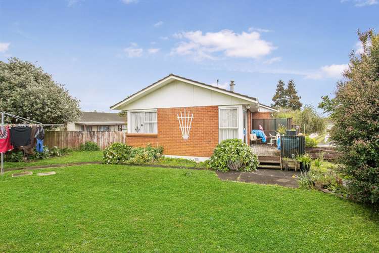27 Heybridge Street Manurewa_13