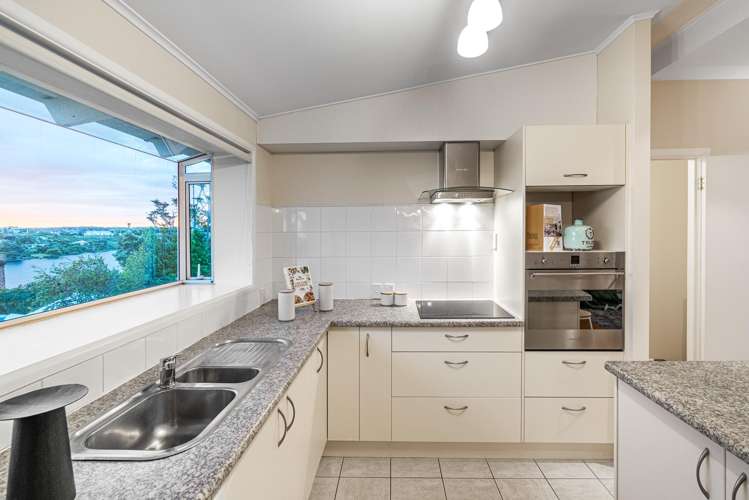 3/35 Killarney Street Takapuna_7