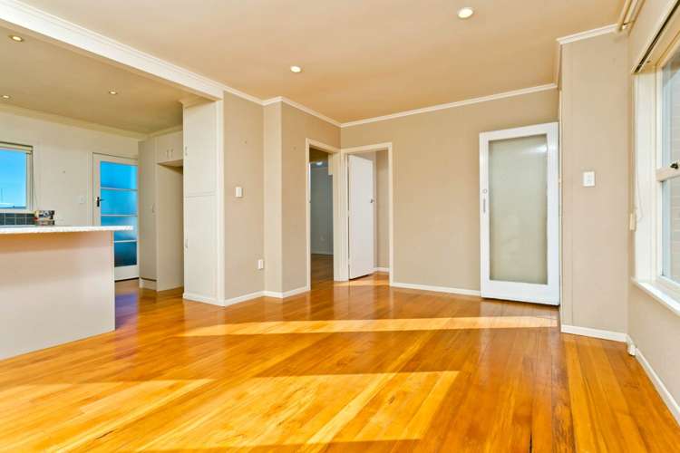 3/5 Esmonde Road Takapuna_6