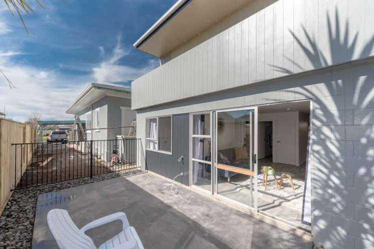 1/839 Heaphy Terrace 1055_1