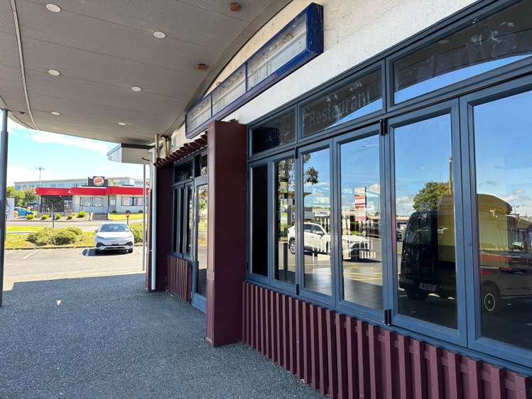 Unit C/31 Link Drive Wairau Valley_11