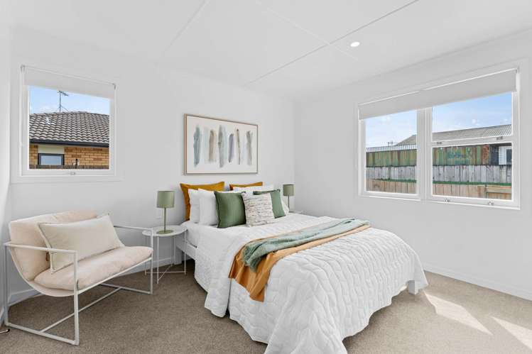 16 Wembury Grove Parkvale_2