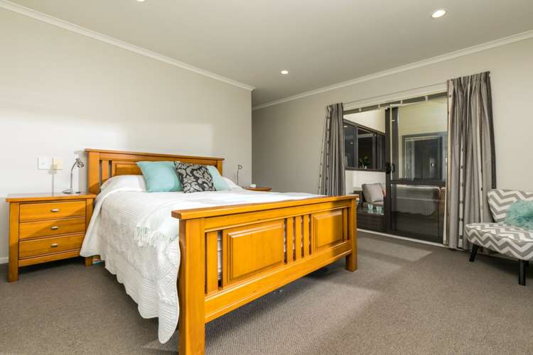 55 William Gamble Drive Greenhithe_8