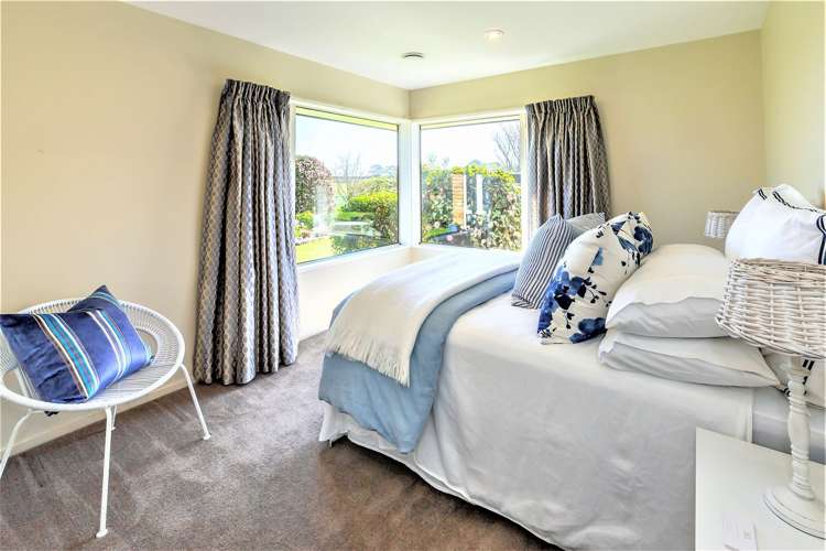 90 Roydon Drive Templeton_17