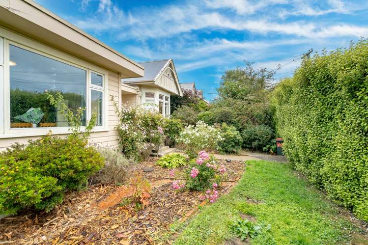 22 Mitchell Avenue Maryhill_34