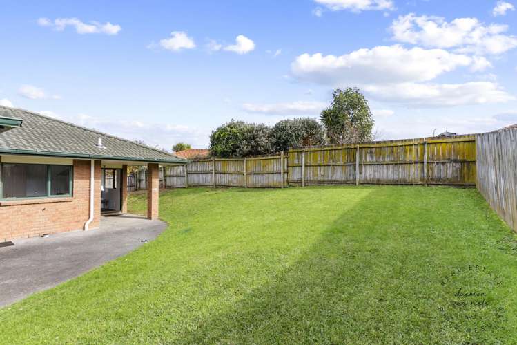 30 Nicholas Gibbons Drive Clendon Park_11