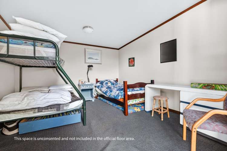 665 River Road Broadlands Forest_18