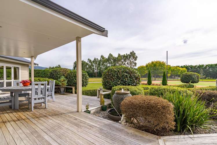 213 Woodside Road Woodside_20