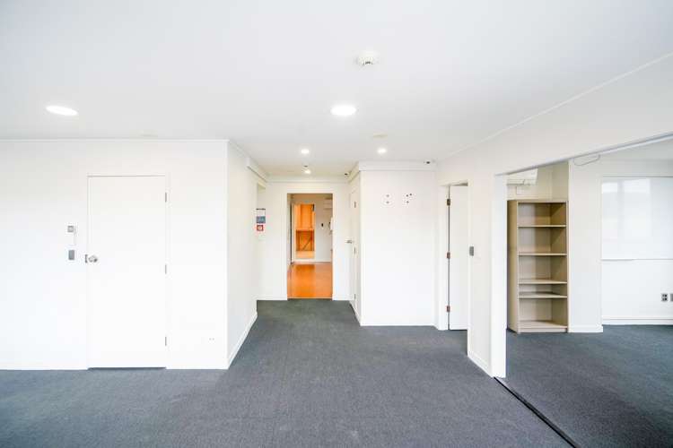 149-151 Thorndon Quay Pipitea_16