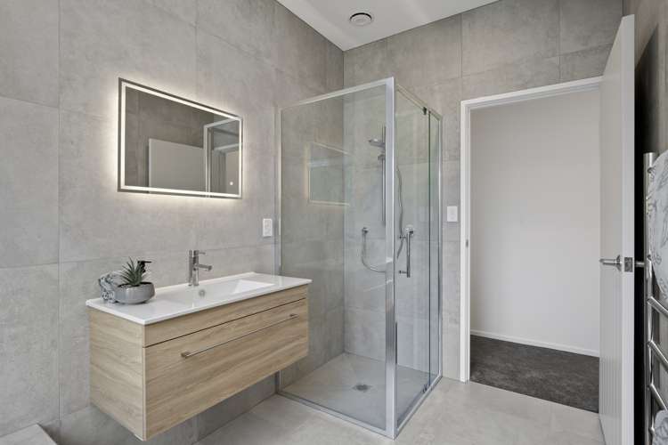 739 Highway 22 Pukekawa_23