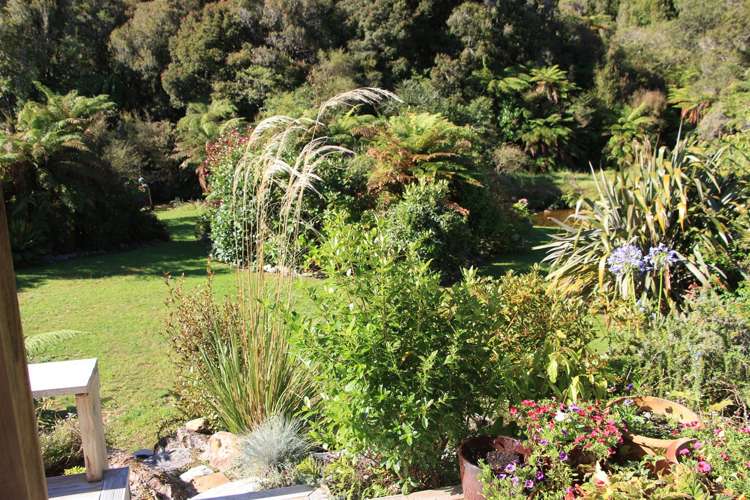 317 Blue Spur Road Hokitika_11