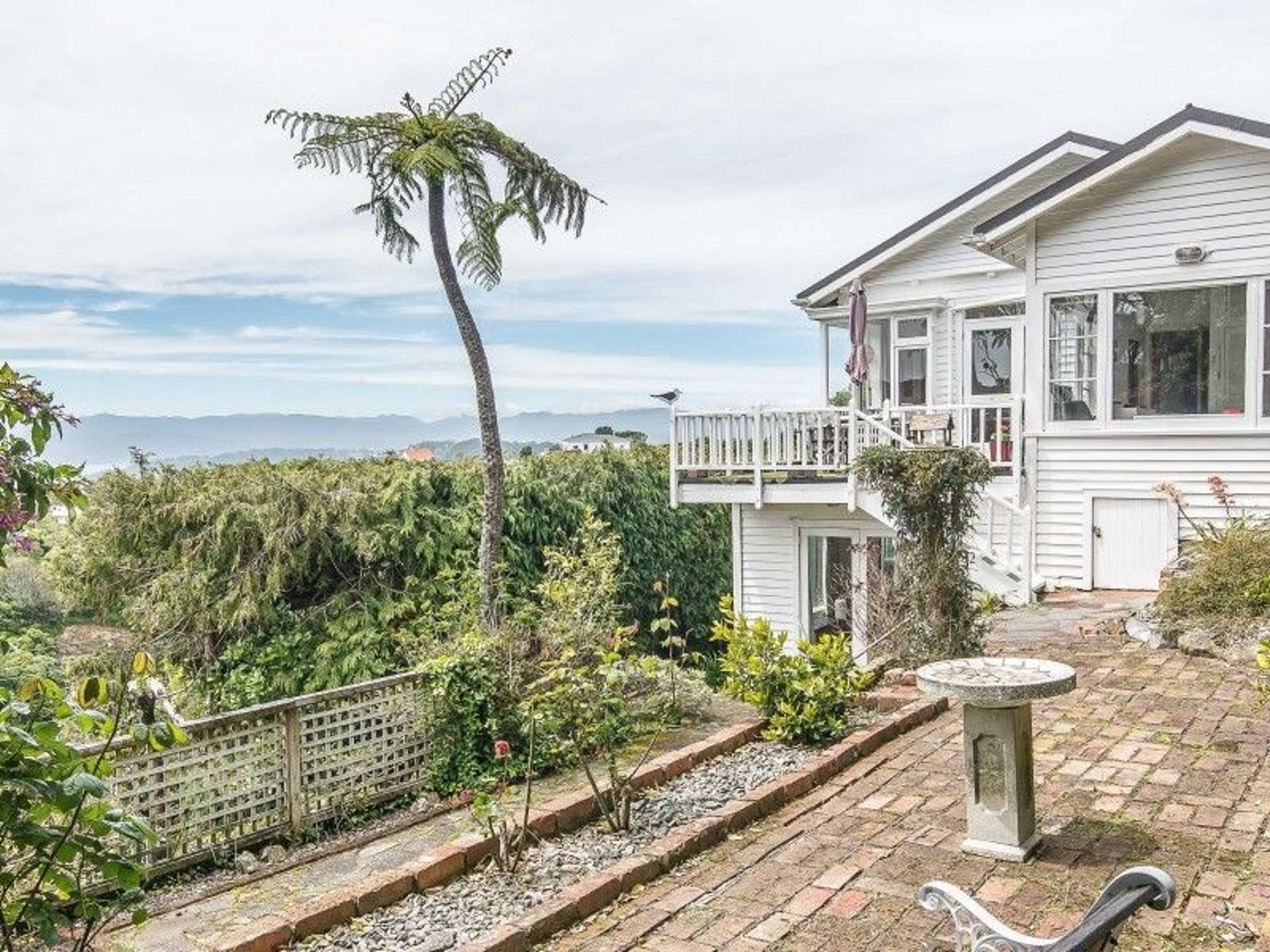 11 Espin Crescent Karori_0