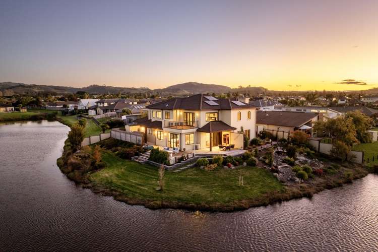 166 Oriental Parade Papamoa_0