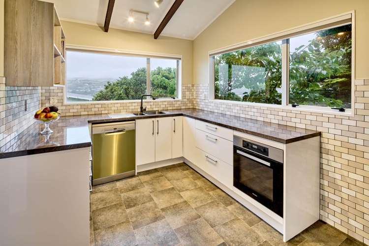 44 Westhaven Drive Tawa_2