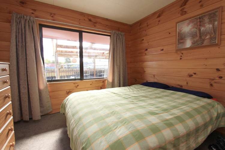 19 South Street Blenheim Central_13