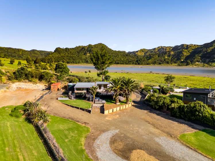 173 Te Mahoe Road Mokau_25