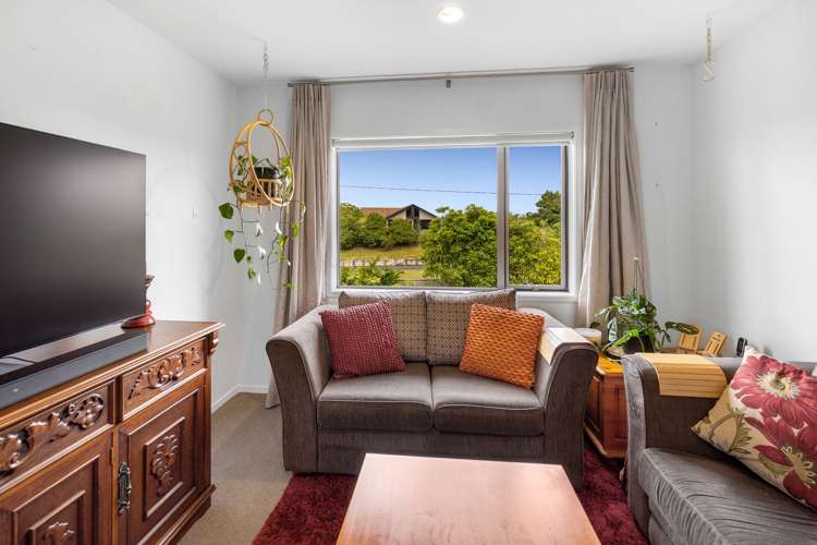 8 Bayview Park Lane Orewa_20