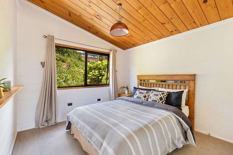 13 Lindaver Grove Merrilands_14