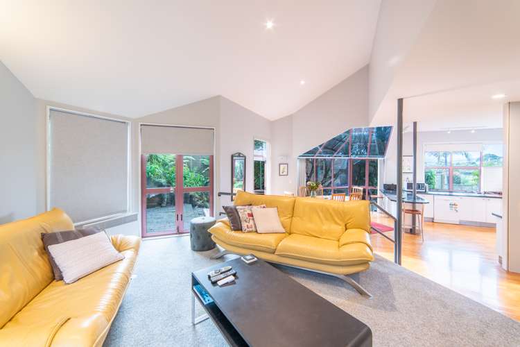 98 Churchill Road Murrays Bay_8