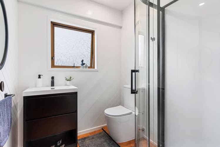 2/22 Martin Crescent Northcote Central_17