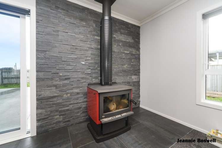 17 Kowhai Street Tokomaru_9