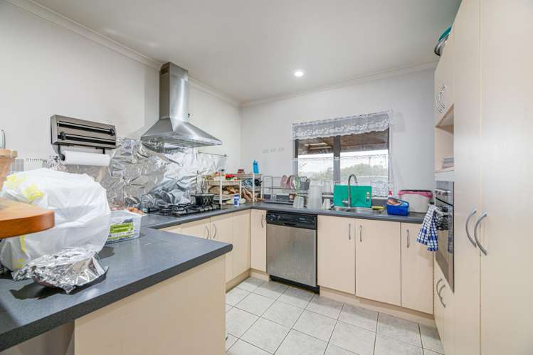 74 Hetherington Road Ranui_16