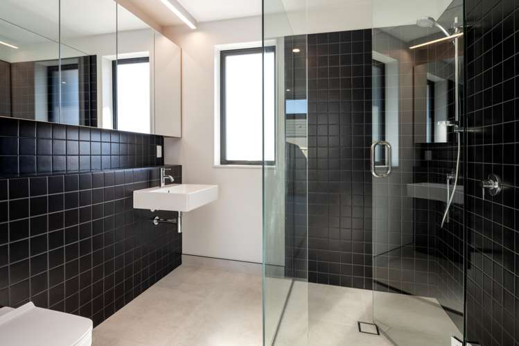 25 and 27 Blackmore Place Springlands_33