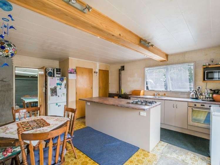 607 Huia Street Camberley_12