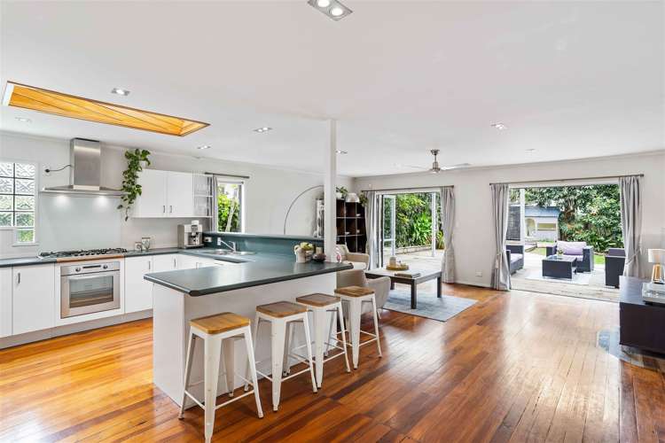 16 Creamer Avenue Belmont_0