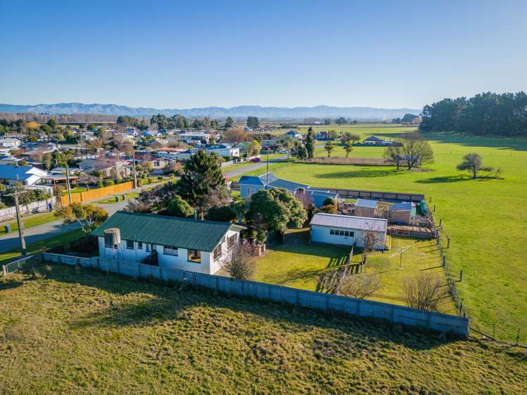 26 Queen Street Pareora_16