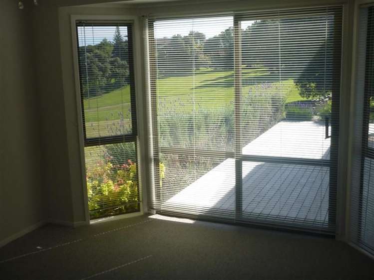 46 Carnoustie Drive Wattle Downs_12